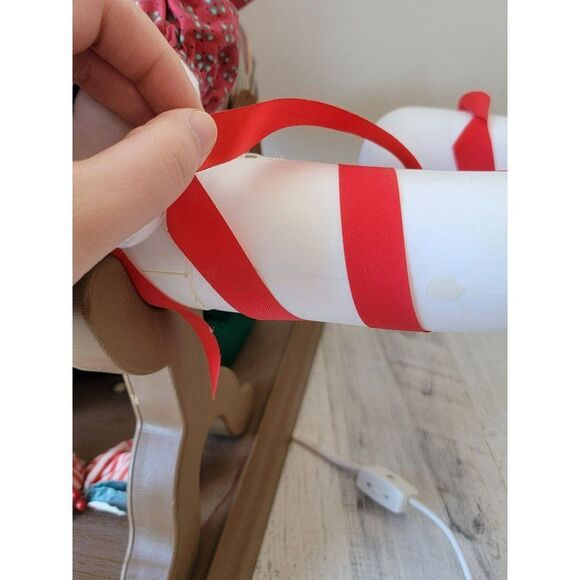 Santa's best 1994 goofy candy cane saw animated motionette Xmas - Picture 10 of 16